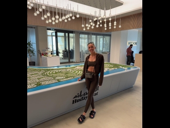  alt="Dakota Ditcheva"