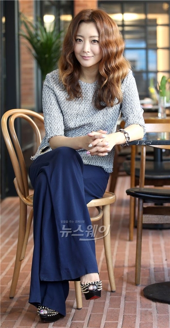 Kim Hee-seon