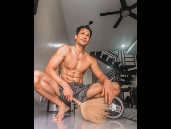 alt="Vin Abrenica"