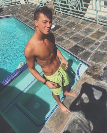 Taylor Caniff