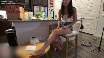Emily Xuechun Zhang