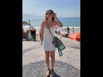  alt="Mariana Mozo"