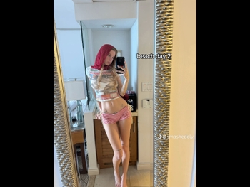  alt="Ashley Matheson"