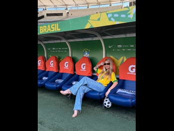  alt="Karoline Lima"