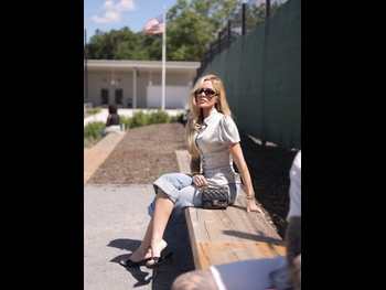  alt="Karoline Lima"