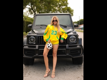  alt="Karoline Lima"