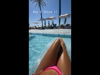  alt="Rosie Mcclelland"