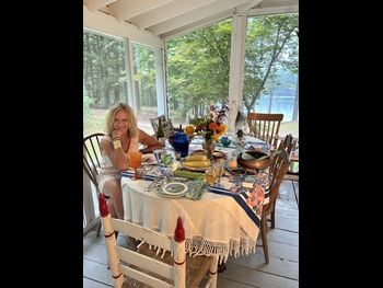  alt="Joyce Maynard"