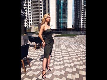  alt="Viktoria Apanasenko"