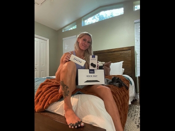  alt="Danielle Brandon"