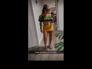  alt="Demi Bagby"
