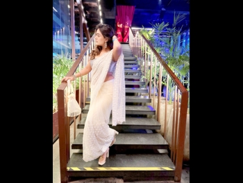  alt="Natasha Singh"