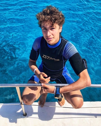 Juanpa Zurita