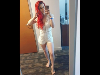  alt="Annie Fuchsia"