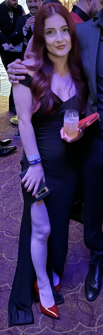 Annie Fuchsia
