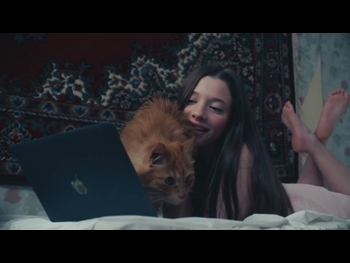  alt="Polina Gukhman"