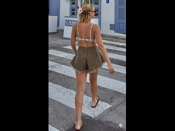  alt="Julie Vermeire"
