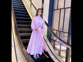  alt="Jannat Mirza"
