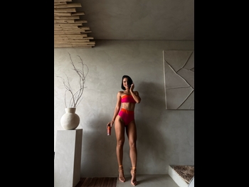  alt="Caroline Fiama"