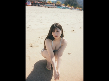  alt="Koko Hayashi"