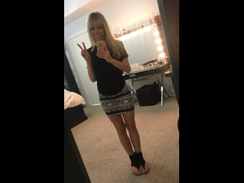  alt="Superholly"