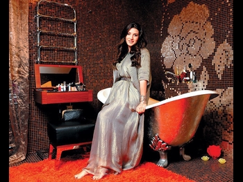 alt="Sara Shor"