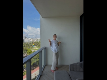  alt="Ellie Thumann"