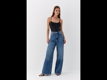  alt="Emily Feld"