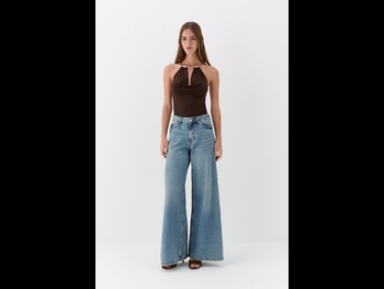  alt="Emily Feld"
