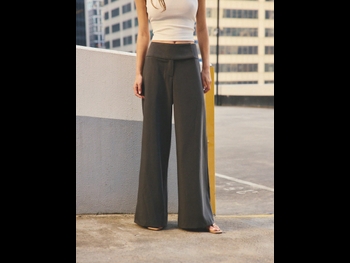  alt="Emily Feld"