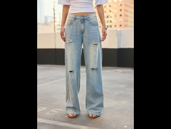  alt="Emily Feld"