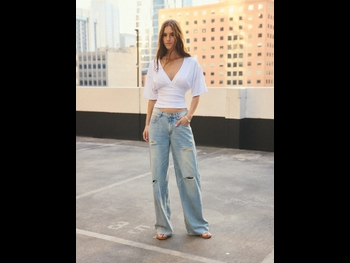  alt="Emily Feld"