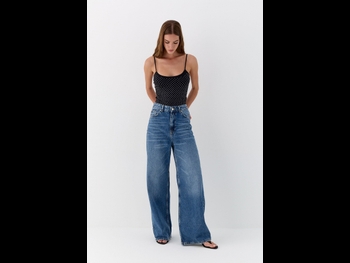  alt="Emily Feld"