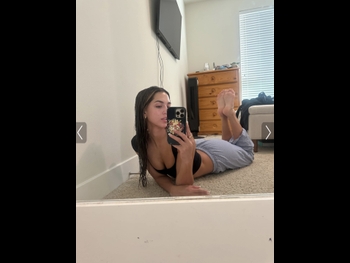  alt="Isabela Lopez"