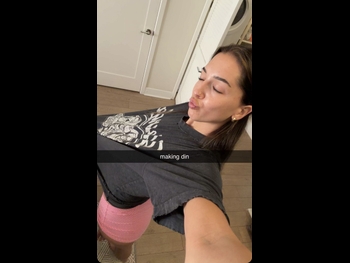  alt="Isabela Lopez"
