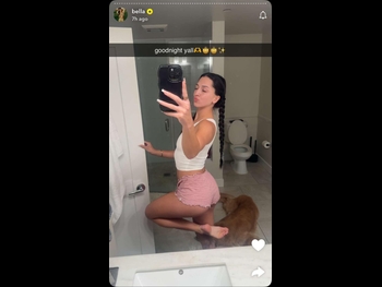  alt="Isabela Lopez"