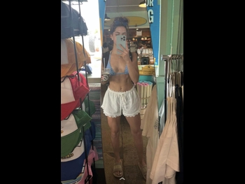  alt="Isabela Lopez"