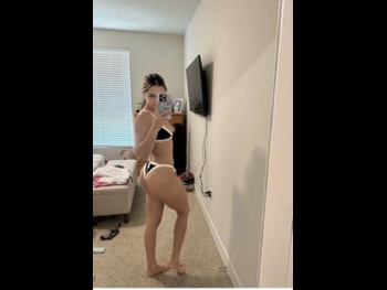  alt="Isabela Lopez"