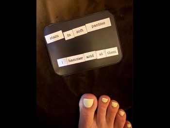  alt="Georgia Tennant"