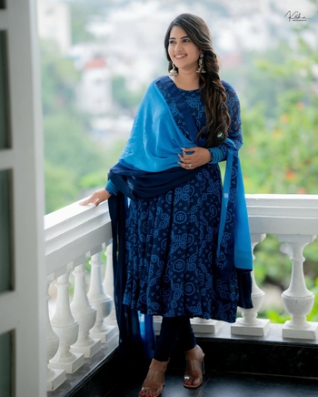 Sravanthi Chokkarapu