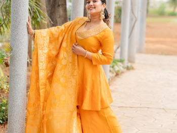 Sravanthi Chokkarapu