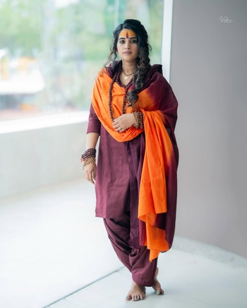 Sravanthi Chokkarapu