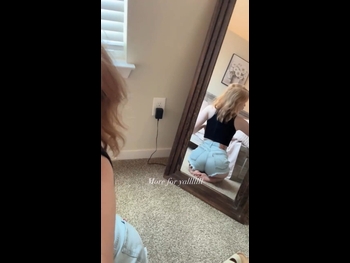  alt="Makenna Kelly"