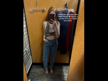  alt="Makenna Kelly"
