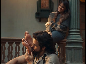  alt="Genelia Deshmukh"