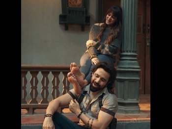  alt="Genelia Deshmukh"