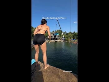  alt="Corinne Nicewick"