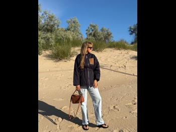  alt="Elena Dudina"