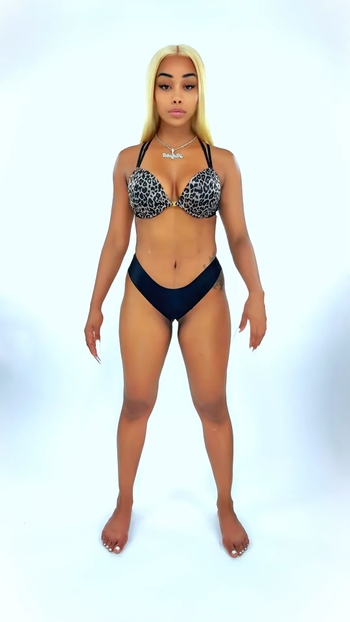 Pinkydoll
