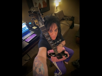  alt="Steve Stevens"